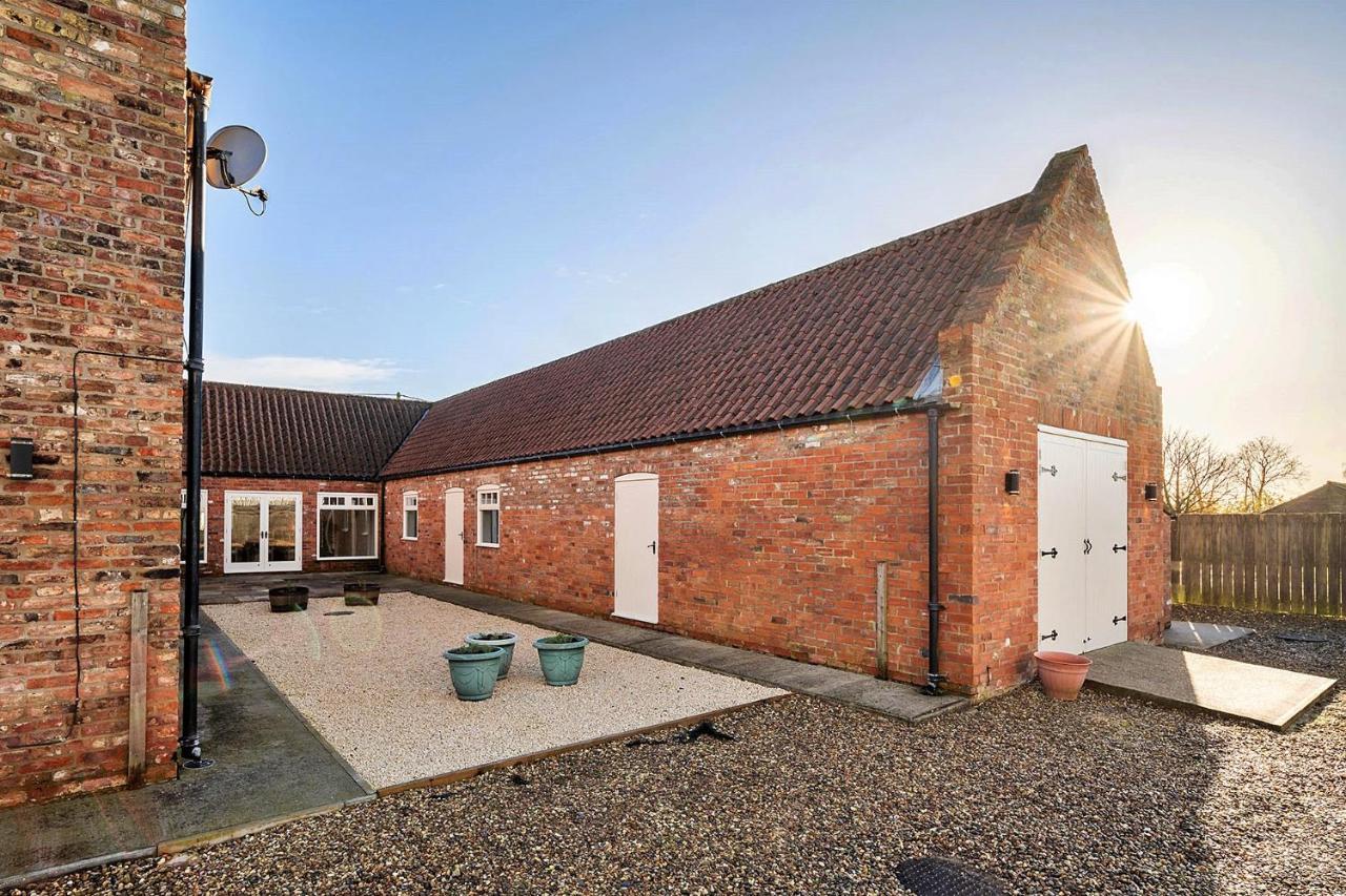 Villa Finest Retreats - South Barn Winestead Esterno foto